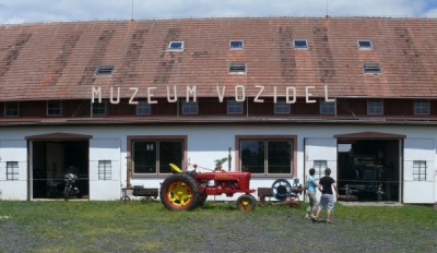 Fotografie - Muzeum historických vozidel a staré zemědělské techniky Žimutice-Pořežany