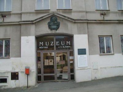 Fotografie - Městské muzeum a muzeum J. V. Sládka